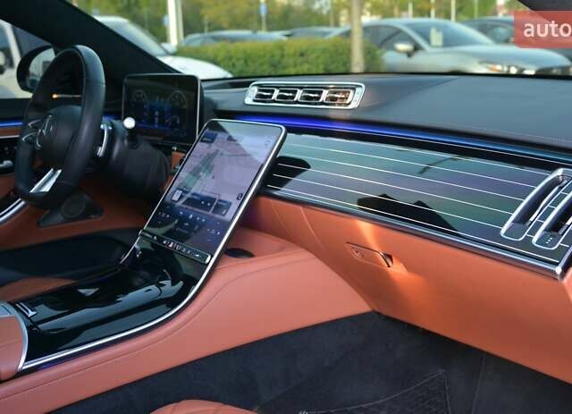 Чорний Мерседес С Клас, об'ємом двигуна 3 л та пробігом 102 тис. км за 98700 $, фото 63 на Automoto.ua