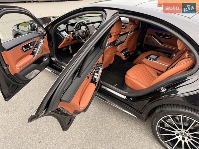 Чорний Мерседес С Клас, об'ємом двигуна 3.98 л та пробігом 62 тис. км за 129900 $, фото 33 на Automoto.ua