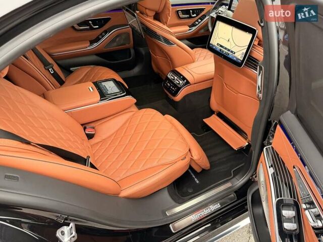 Чорний Мерседес С Клас, об'ємом двигуна 3.98 л та пробігом 62 тис. км за 129900 $, фото 76 на Automoto.ua