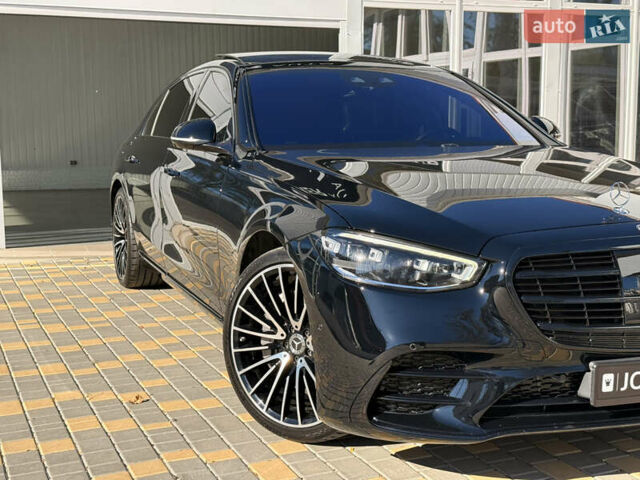 Черный Мерседес С Класс, объемом двигателя 3 л и пробегом 105 тыс. км за 95000 $, фото 2 на Automoto.ua