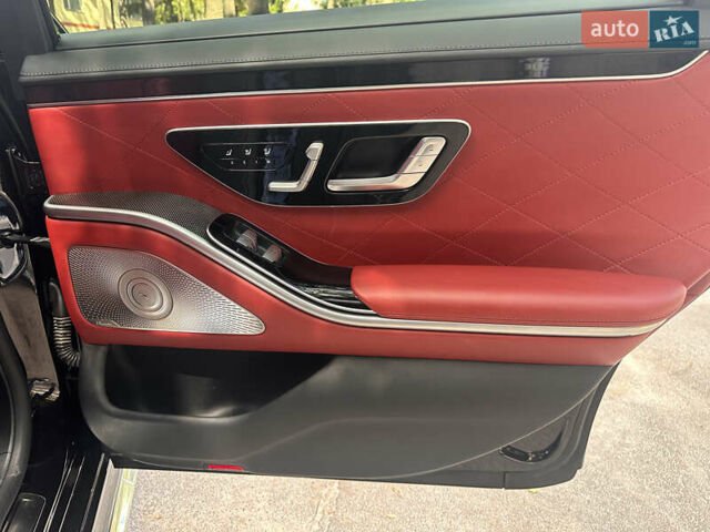 Черный Мерседес С Класс, объемом двигателя 2.93 л и пробегом 92 тыс. км за 110000 $, фото 25 на Automoto.ua