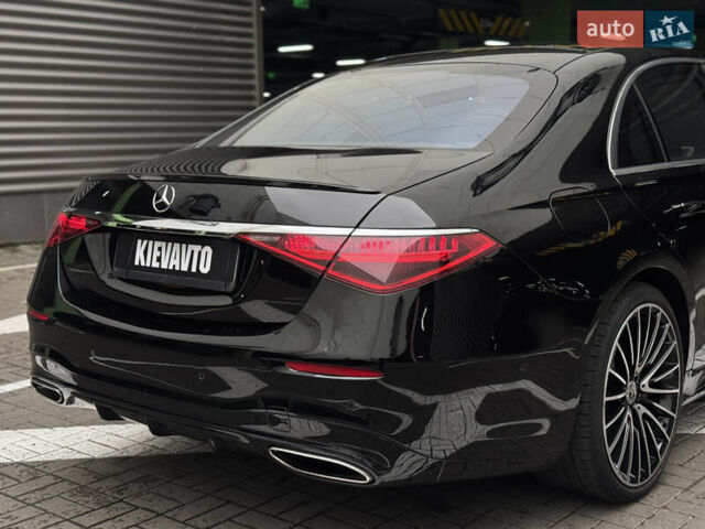 Черный Мерседес С Класс, объемом двигателя 4 л и пробегом 65 тыс. км за 105000 $, фото 12 на Automoto.ua