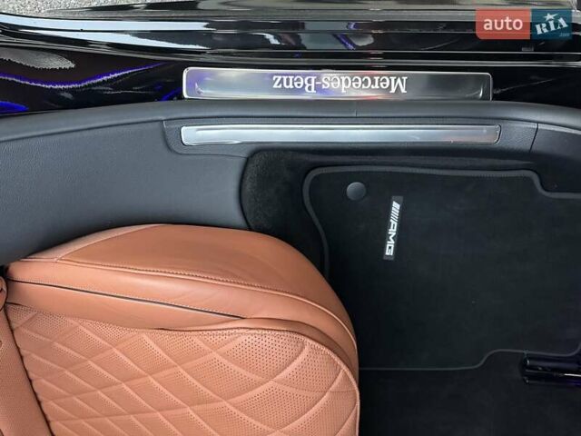 Чорний Мерседес С Клас, об'ємом двигуна 3 л та пробігом 51 тис. км за 114900 $, фото 42 на Automoto.ua