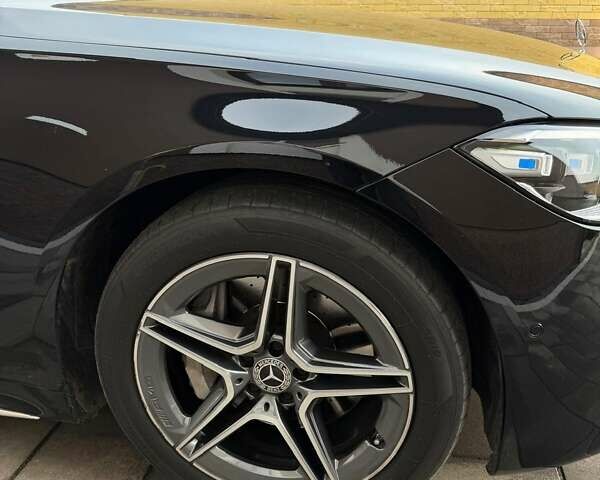 Чорний Мерседес С Клас, об'ємом двигуна 3 л та пробігом 64 тис. км за 139800 $, фото 4 на Automoto.ua