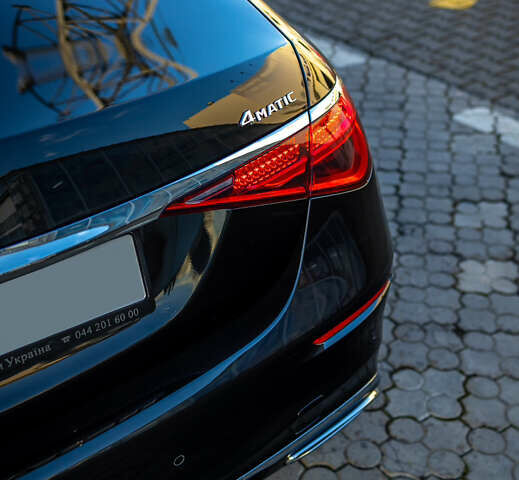 Черный Мерседес С Класс, объемом двигателя 2.93 л и пробегом 73 тыс. км за 110000 $, фото 24 на Automoto.ua