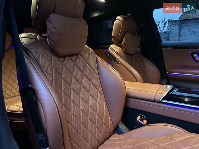 Чорний Мерседес С Клас, об'ємом двигуна 2.93 л та пробігом 159 тис. км за 93000 $, фото 24 на Automoto.ua