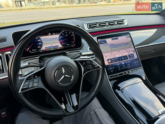 Черный Мерседес С Класс, объемом двигателя 3.98 л и пробегом 36 тыс. км за 110000 $, фото 22 на Automoto.ua