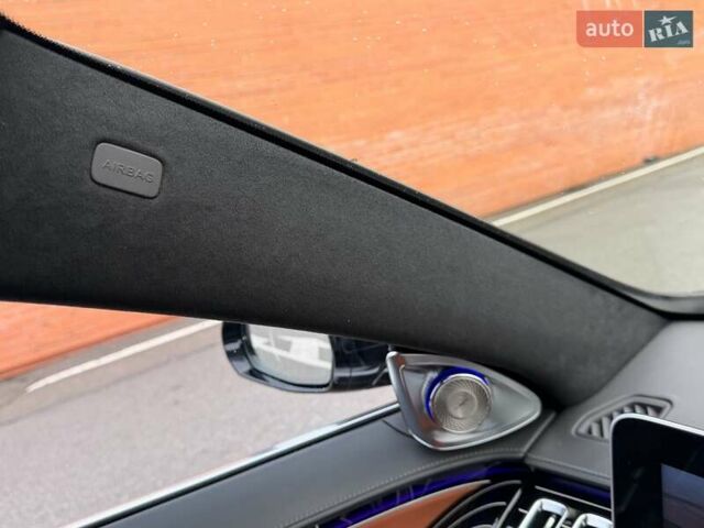 Чорний Мерседес С Клас, об'ємом двигуна 3.98 л та пробігом 62 тис. км за 129900 $, фото 84 на Automoto.ua