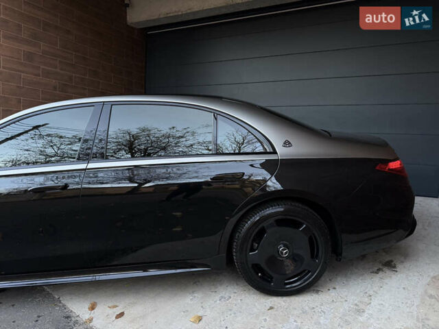 Чорний Мерседес С Клас, об'ємом двигуна 2.93 л та пробігом 98 тис. км за 113000 $, фото 7 на Automoto.ua