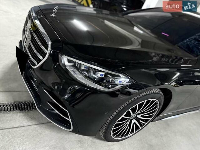 Черный Мерседес С Класс, объемом двигателя 3.98 л и пробегом 66 тыс. км за 121000 $, фото 4 на Automoto.ua