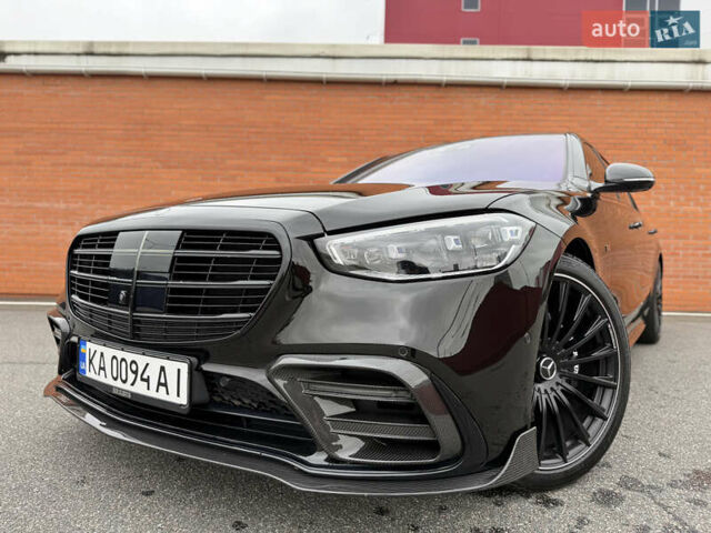 Мерседес С Класс 2021 в Киеве на Automoto.ua Черный Мерседес С Класс, объемом двигателя 2.93 л и пробегом 55 тыс. км за 141500 $, фото 3 на Automoto.ua