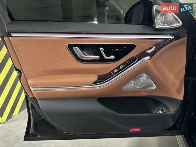 Черный Мерседес С Класс, объемом двигателя 3 л и пробегом 64 тыс. км за 108000 $, фото 19 на Automoto.ua