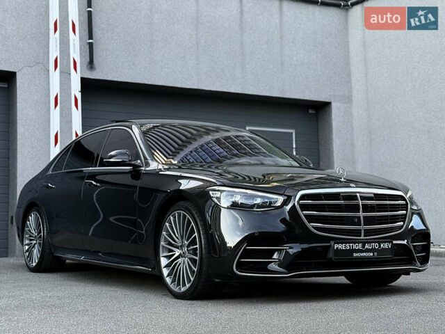 Черный Мерседес С Класс, объемом двигателя 3 л и пробегом 52 тыс. км за 130000 $, фото 11 на Automoto.ua