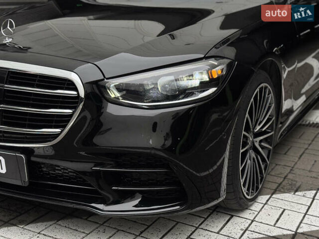Черный Мерседес С Класс, объемом двигателя 4 л и пробегом 65 тыс. км за 105000 $, фото 10 на Automoto.ua
