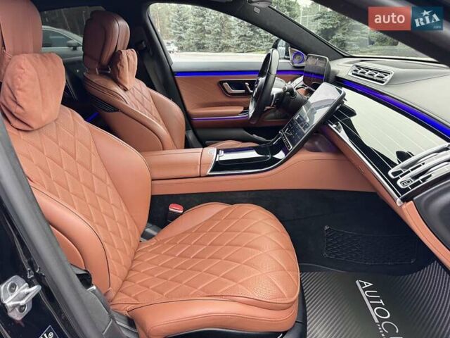 Мерседес С Клас 2021 у Києві на Automoto.ua Чорний Мерседес С Клас, об'ємом двигуна 3.98 л та пробігом 66 тис. км за 140000 $, фото 36 на Automoto.ua