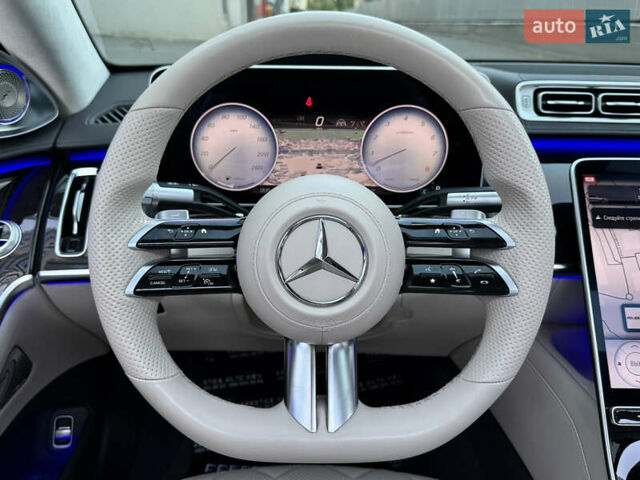 Черный Мерседес С Класс, объемом двигателя 3 л и пробегом 52 тыс. км за 135000 $, фото 70 на Automoto.ua