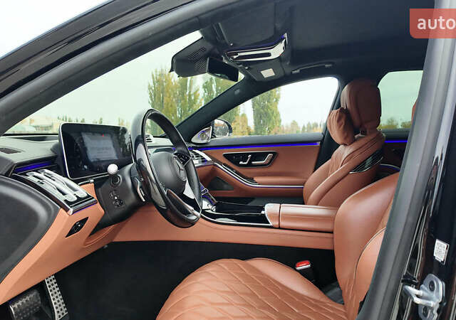 Черный Мерседес С Класс, объемом двигателя 3.98 л и пробегом 96 тыс. км за 92990 $, фото 14 на Automoto.ua