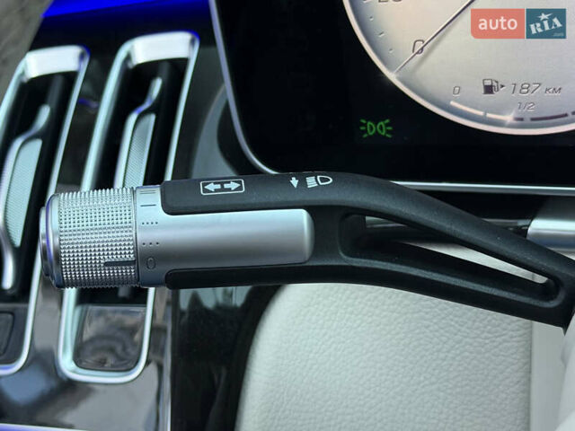 Черный Мерседес С Класс, объемом двигателя 3 л и пробегом 52 тыс. км за 135000 $, фото 80 на Automoto.ua