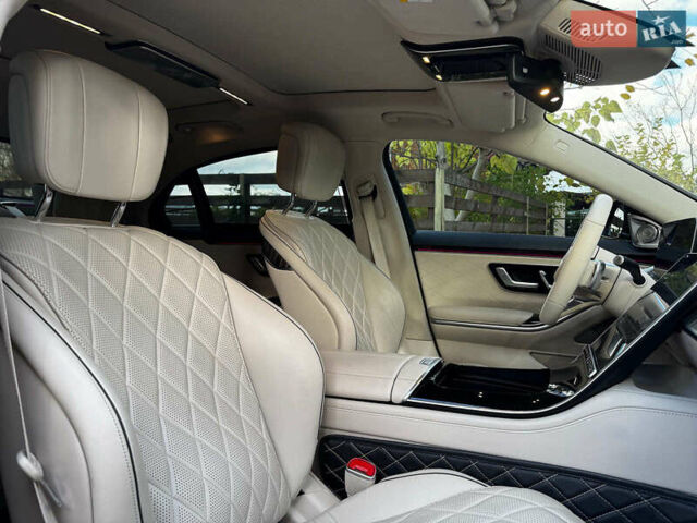 Черный Мерседес С Класс, объемом двигателя 3 л и пробегом 77 тыс. км за 125990 $, фото 30 на Automoto.ua