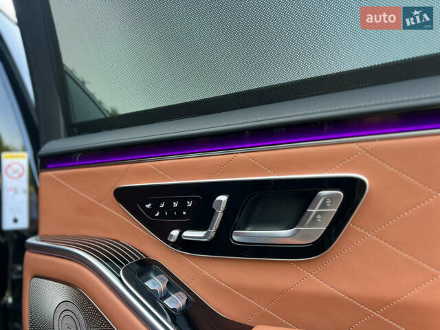 Черный Мерседес С Класс, объемом двигателя 3 л и пробегом 71 тыс. км за 119500 $, фото 44 на Automoto.ua