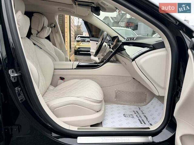 Чорний Мерседес С Клас, об'ємом двигуна 4 л та пробігом 38 тис. км за 134999 $, фото 30 на Automoto.ua