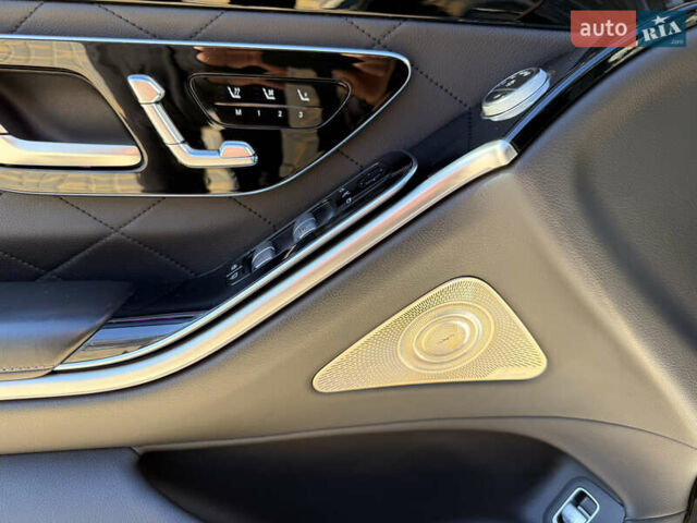 Черный Мерседес С Класс, объемом двигателя 3 л и пробегом 105 тыс. км за 95000 $, фото 20 на Automoto.ua