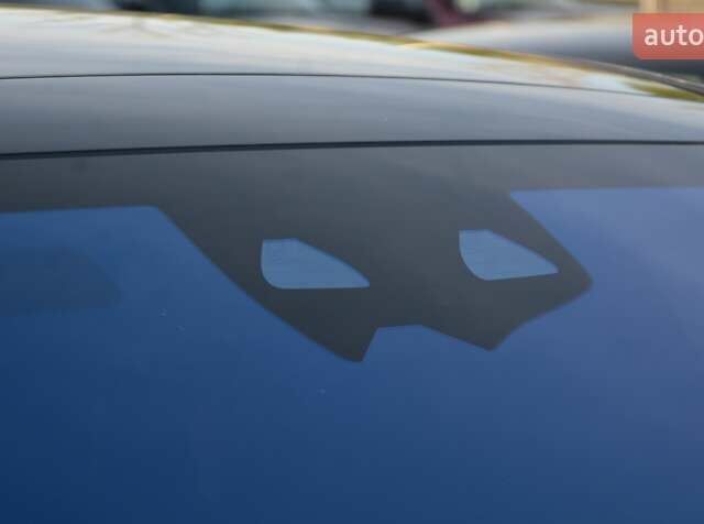 Чорний Мерседес С Клас, об'ємом двигуна 3 л та пробігом 102 тис. км за 98700 $, фото 22 на Automoto.ua