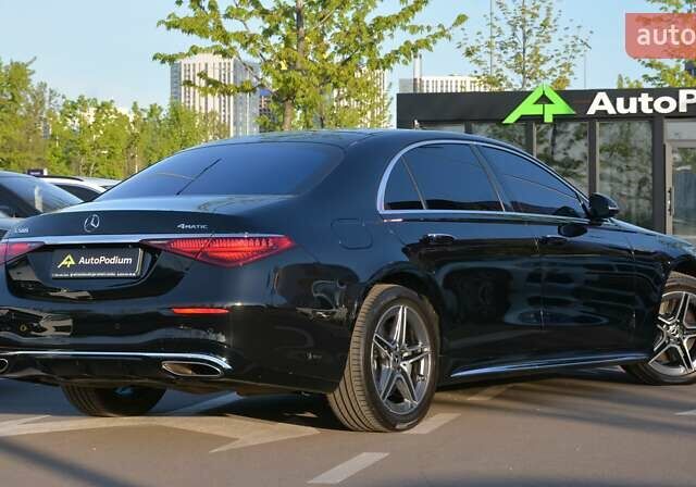 Чорний Мерседес С Клас, об'ємом двигуна 3 л та пробігом 102 тис. км за 98700 $, фото 23 на Automoto.ua