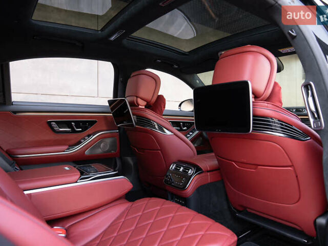 Черный Мерседес С Класс, объемом двигателя 3 л и пробегом 24 тыс. км за 145000 $, фото 18 на Automoto.ua