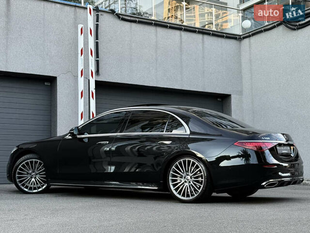 Чорний Мерседес С Клас, об'ємом двигуна 3 л та пробігом 52 тис. км за 135000 $, фото 33 на Automoto.ua