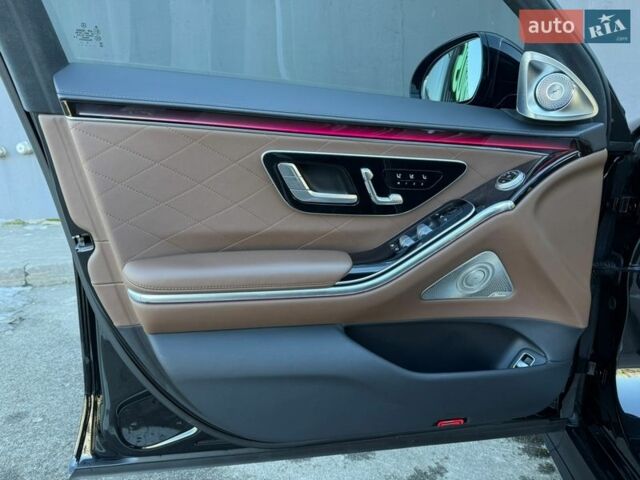 Черный Мерседес С Класс, объемом двигателя 3 л и пробегом 46 тыс. км за 125900 $, фото 38 на Automoto.ua