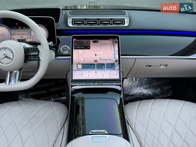 Черный Мерседес С Класс, объемом двигателя 3 л и пробегом 52 тыс. км за 135000 $, фото 68 на Automoto.ua