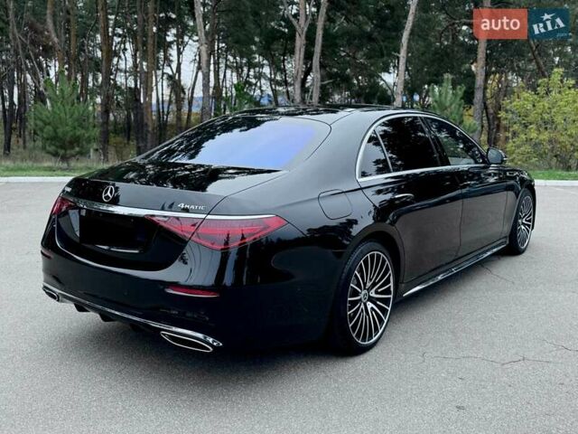 Мерседес С Клас 2021 у Києві на Automoto.ua Чорний Мерседес С Клас, об'ємом двигуна 3.98 л та пробігом 66 тис. км за 140000 $, фото 12 на Automoto.ua