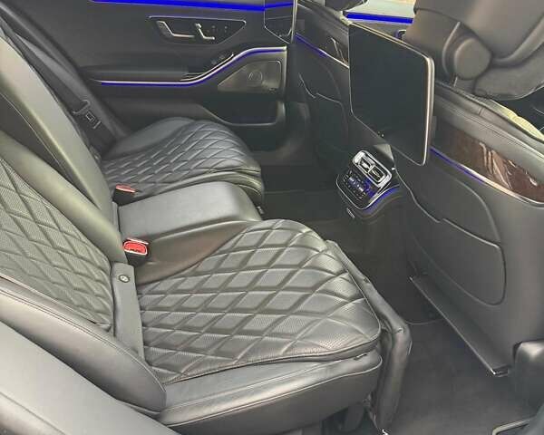 Чорний Мерседес С Клас, об'ємом двигуна 3 л та пробігом 64 тис. км за 139800 $, фото 11 на Automoto.ua