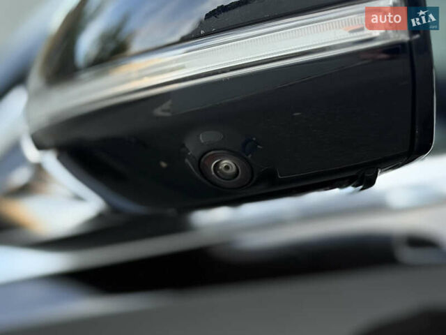 Черный Мерседес С Класс, объемом двигателя 3 л и пробегом 52 тыс. км за 130000 $, фото 37 на Automoto.ua