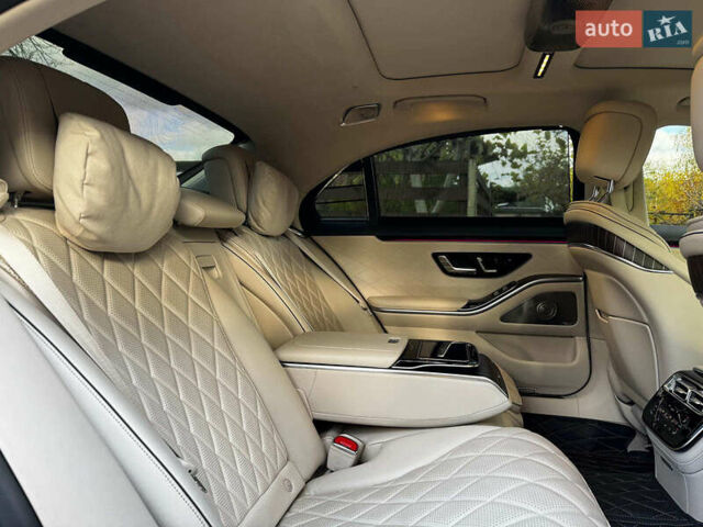 Черный Мерседес С Класс, объемом двигателя 3 л и пробегом 77 тыс. км за 125990 $, фото 20 на Automoto.ua