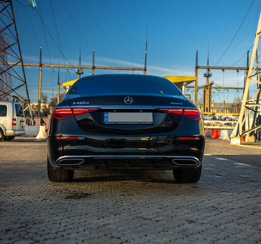 Черный Мерседес С Класс, объемом двигателя 2.93 л и пробегом 73 тыс. км за 110000 $, фото 20 на Automoto.ua