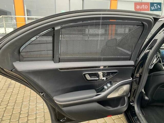 Черный Мерседес С Класс, объемом двигателя 3 л и пробегом 93 тыс. км за 96900 $, фото 18 на Automoto.ua