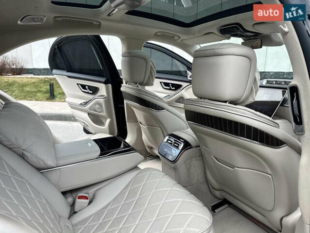 Чорний Мерседес С Клас, об'ємом двигуна 3.5 л та пробігом 81 тис. км за 99000 $, фото 9 на Automoto.ua