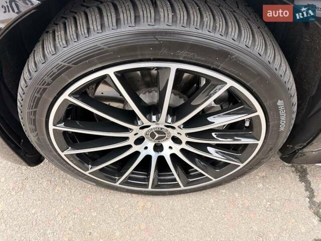 Чорний Мерседес С Клас, об'ємом двигуна 3.98 л та пробігом 62 тис. км за 129900 $, фото 105 на Automoto.ua