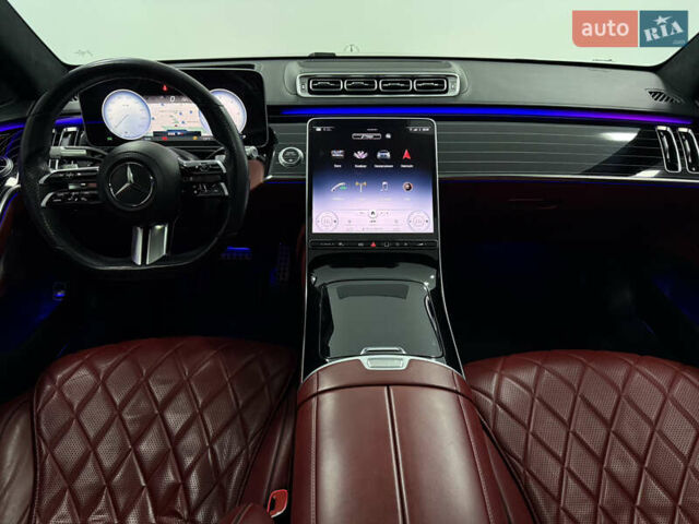 Чорний Мерседес С Клас, об'ємом двигуна 2.93 л та пробігом 130 тис. км за 96000 $, фото 23 на Automoto.ua