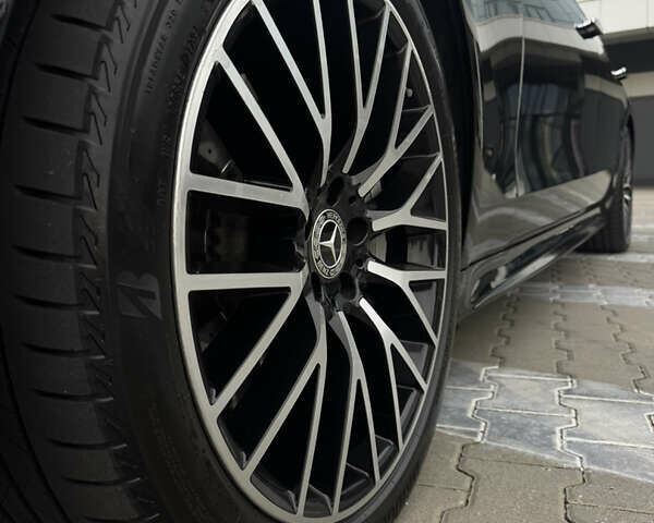 Черный Мерседес С Класс, объемом двигателя 3.98 л и пробегом 96 тыс. км за 107700 $, фото 3 на Automoto.ua