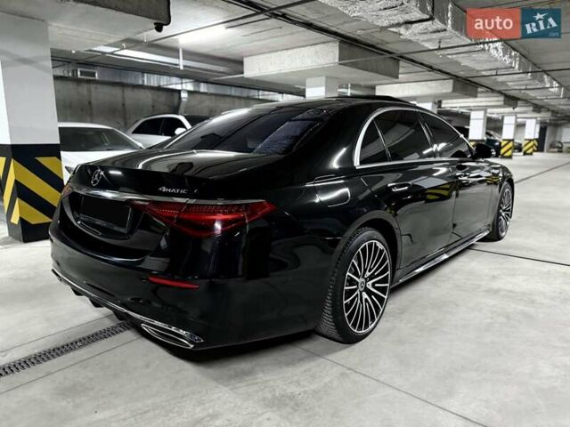 Черный Мерседес С Класс, объемом двигателя 3.98 л и пробегом 66 тыс. км за 124000 $, фото 12 на Automoto.ua