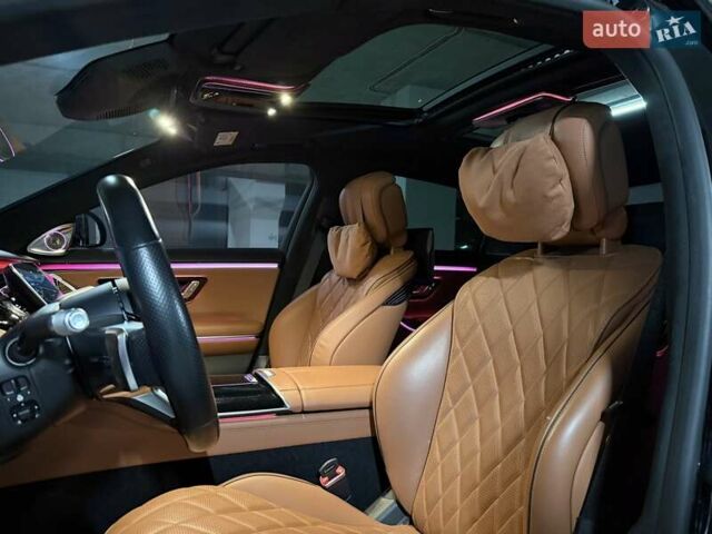 Черный Мерседес С Класс, объемом двигателя 3.98 л и пробегом 66 тыс. км за 124000 $, фото 23 на Automoto.ua