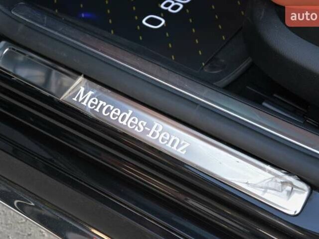 Чорний Мерседес С Клас, об'ємом двигуна 3 л та пробігом 102 тис. км за 98700 $, фото 30 на Automoto.ua