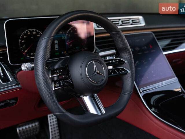 Черный Мерседес С Класс, объемом двигателя 3 л и пробегом 24 тыс. км за 145000 $, фото 33 на Automoto.ua