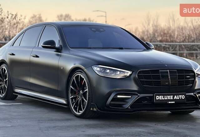 Черный Мерседес С Класс, объемом двигателя 3.98 л и пробегом 25 тыс. км за 180000 $, фото 10 на Automoto.ua