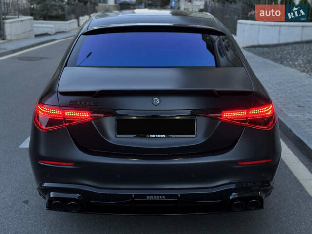 Черный Мерседес С Класс, объемом двигателя 3.98 л и пробегом 23 тыс. км за 177000 $, фото 8 на Automoto.ua