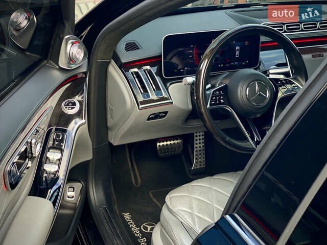 Чорний Мерседес С Клас, об'ємом двигуна 3.98 л та пробігом 64 тис. км за 104900 $, фото 19 на Automoto.ua