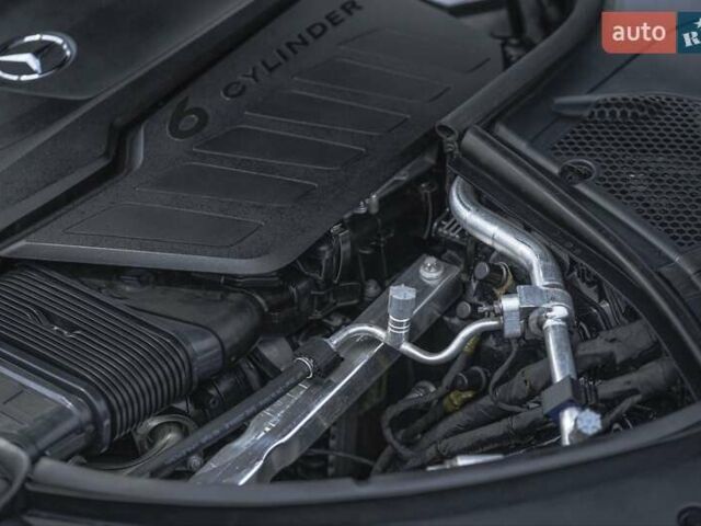 Чорний Мерседес С Клас, об'ємом двигуна 2.93 л та пробігом 97 тис. км за 119900 $, фото 20 на Automoto.ua